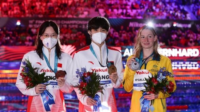游泳世锦赛：杨浚瑄夺得女子200米自由泳冠军 汤慕涵获得季军