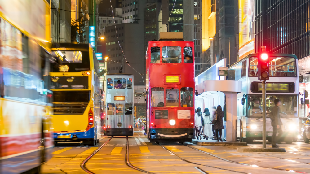 香港电车11日起加价 成人票涨至3港元