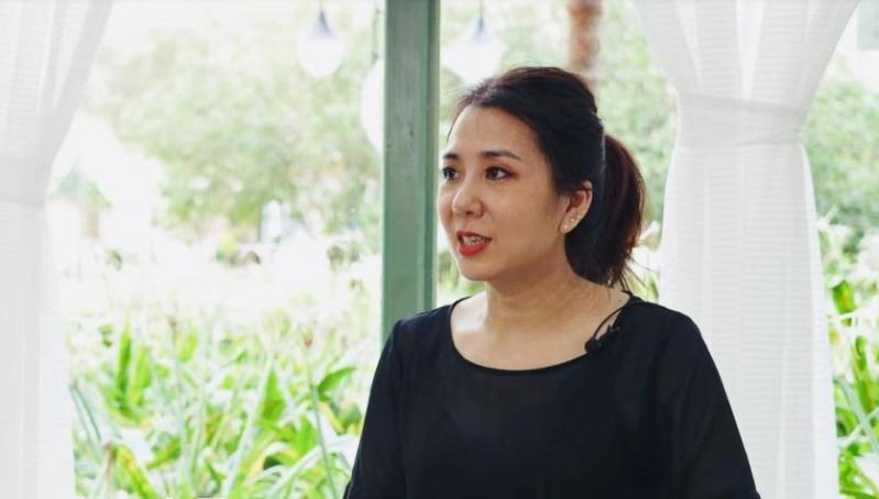 眼科医院专家揭秘"摘镜"手术全过程刘婷心观察|毕业季找工作多次碰壁