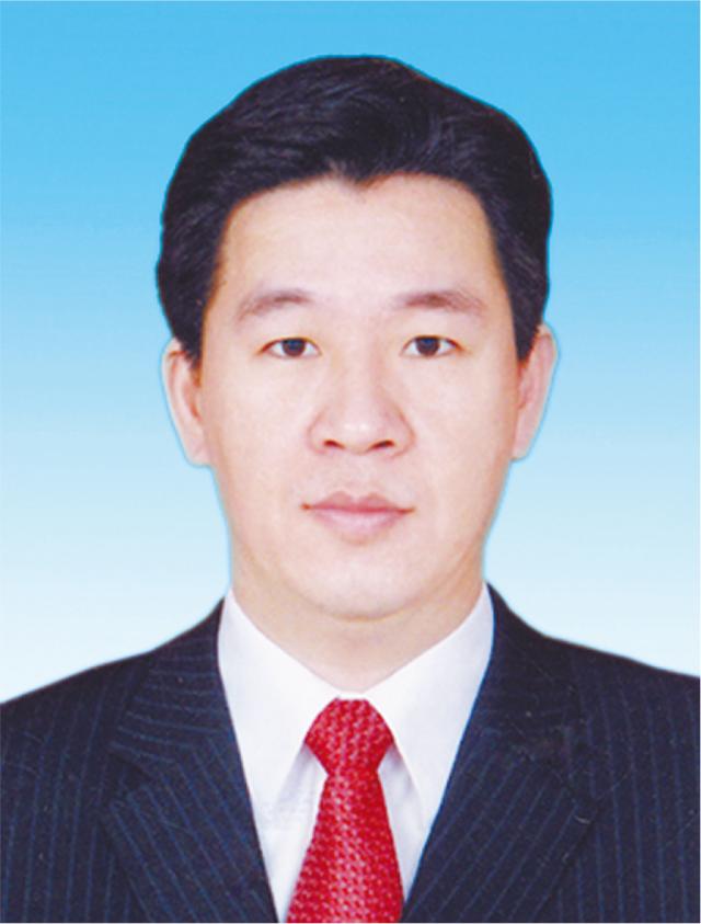 陈少荣当选韶关市人大常委会主任,陈志清当选市长_深圳新闻网