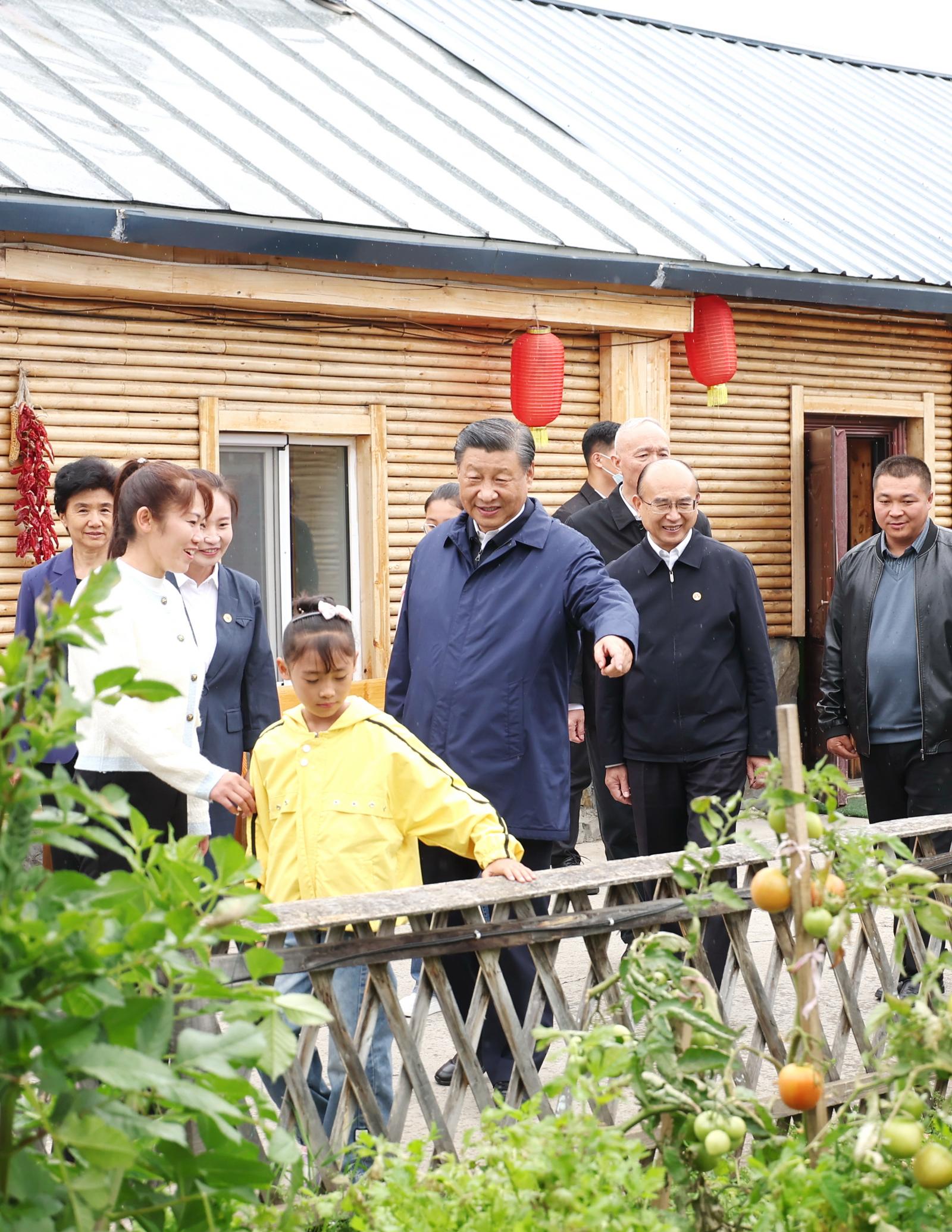 习近平在黑龙江考察时强调 牢牢把握在国家发展大局中的战略定位 奋力开创黑龙江高质量发展新局面_深圳新闻网