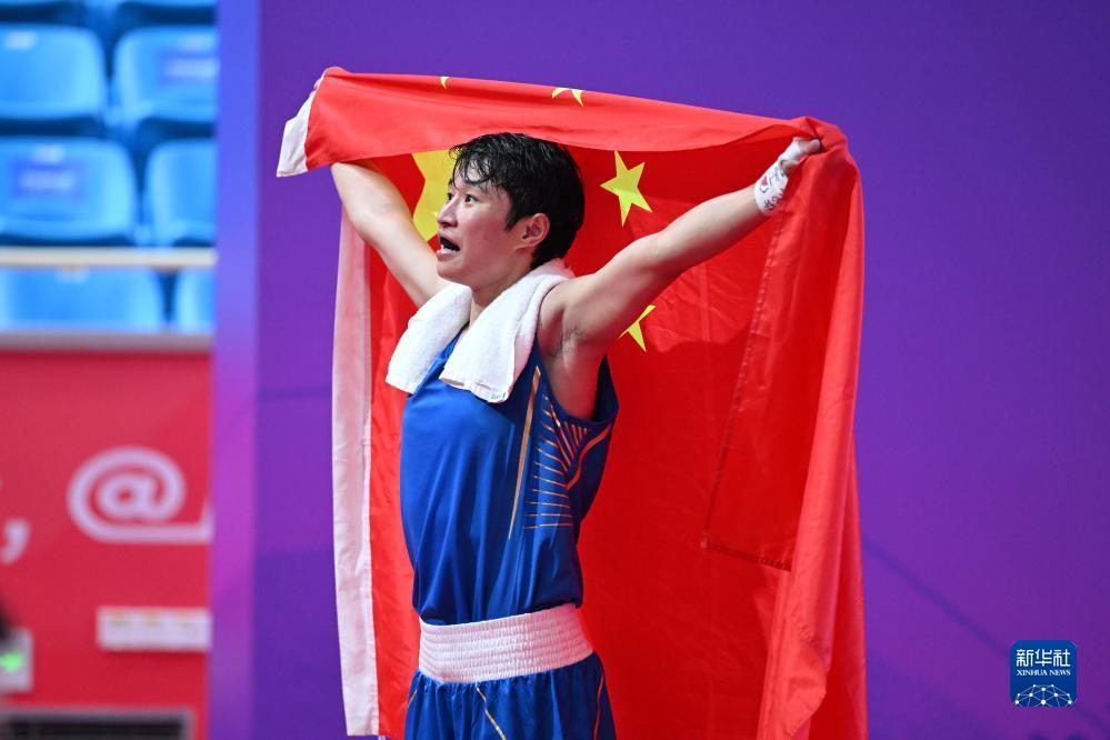 拳击女子60公斤级中国选手杨文璐夺冠