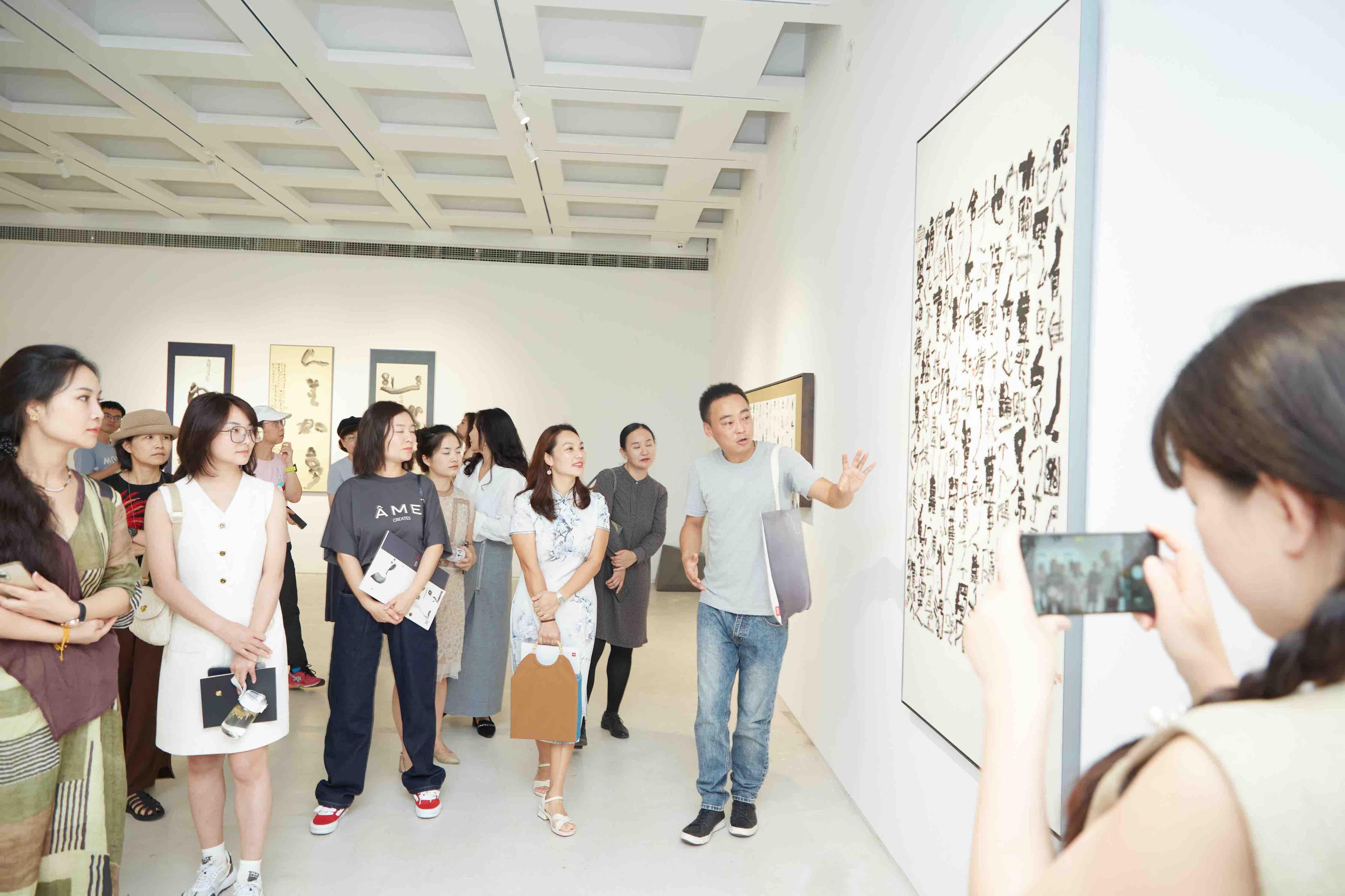 我的表情李恒彪书法作品展深圳开幕