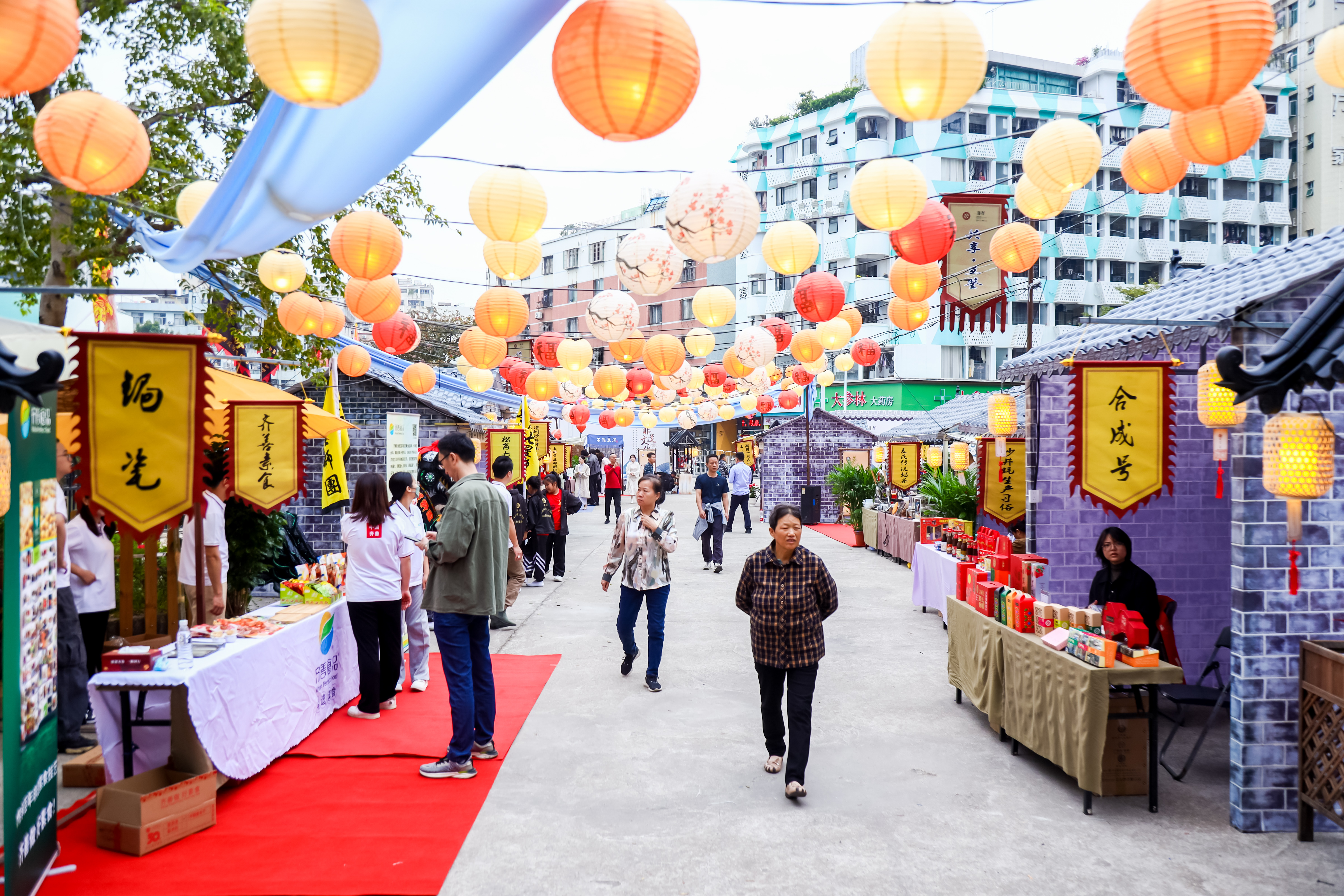 深圳最大文玩集市图片