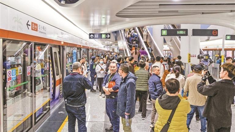 地铁8号线二期开通运营 轨道交通里程达567.1公里