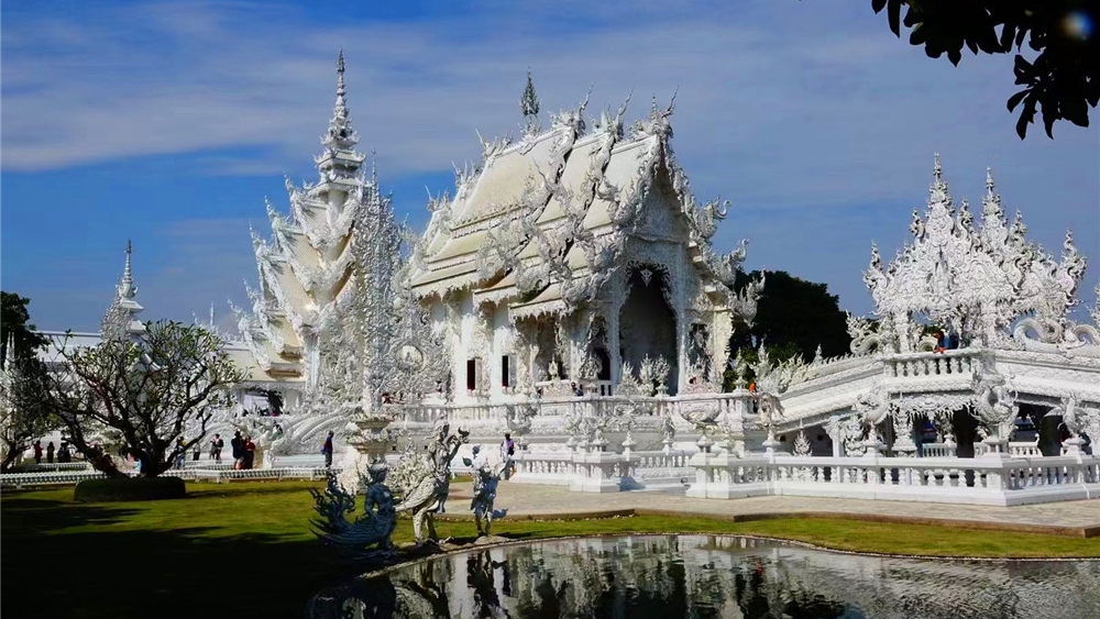 奇观天下 | 白色、蓝色、黑色、金色，看泰国绝美寺庙