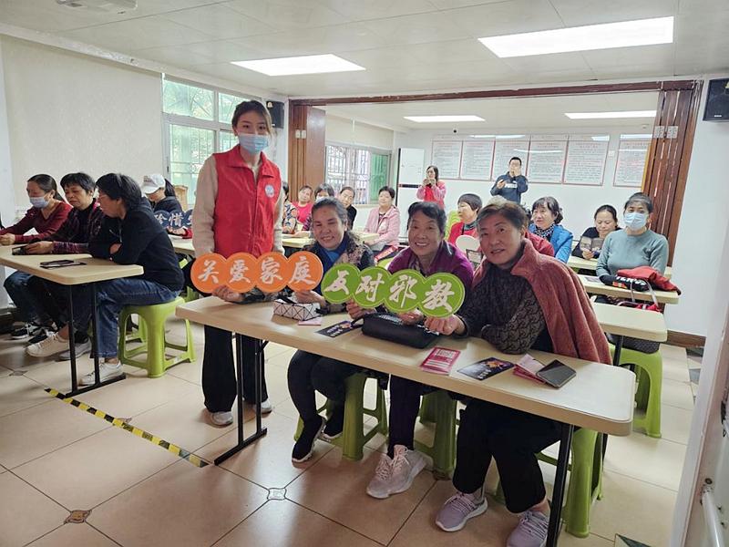 龙岗街道开展反邪教警示教育宣传讲座_深圳新闻网