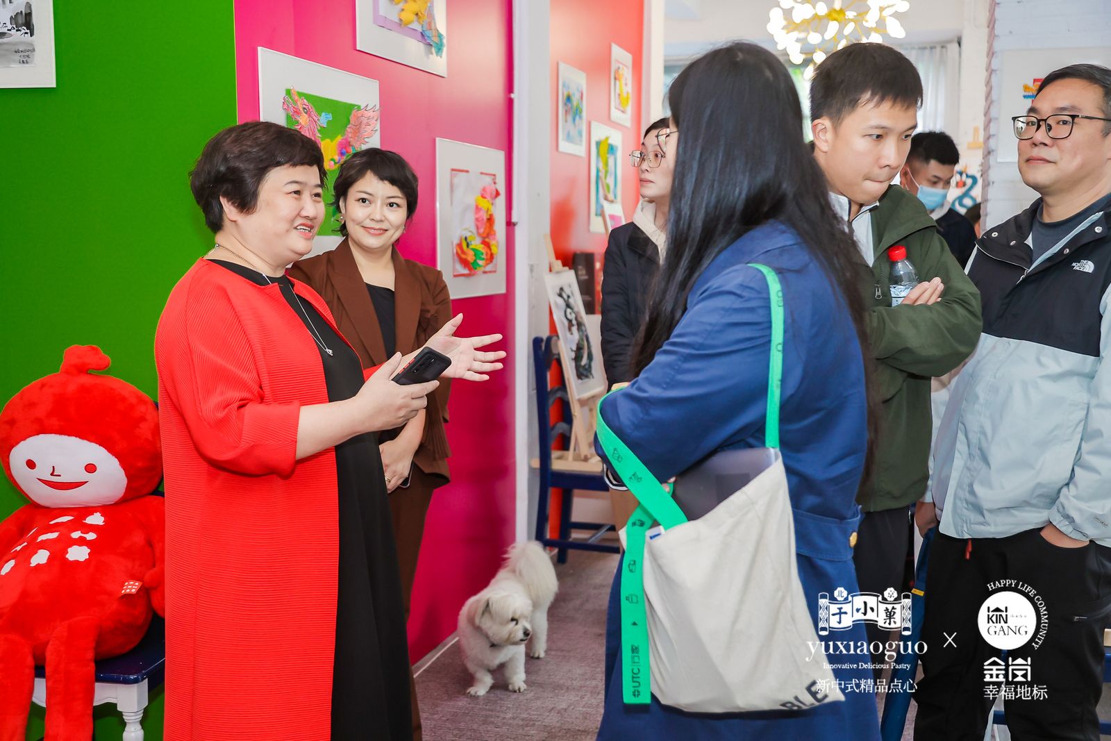 龙主题群爱园金岗幸福地标举行趣味儿童绘画展