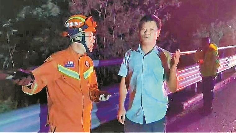 生死关头深圳司机小哥救起6人