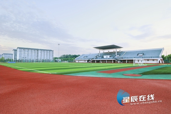 长沙工业学院来了