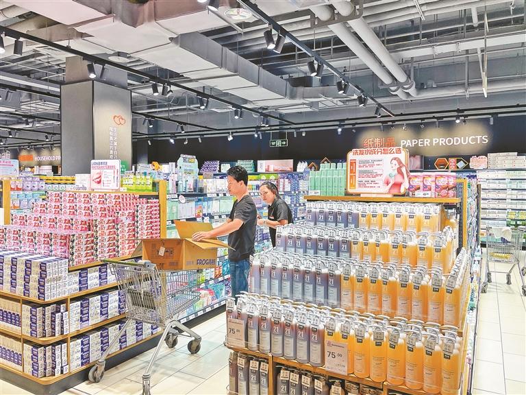 永辉超市“变身”胖东来 此次调改门店为广东首店!市民迎来购物新体验_深圳新闻网
