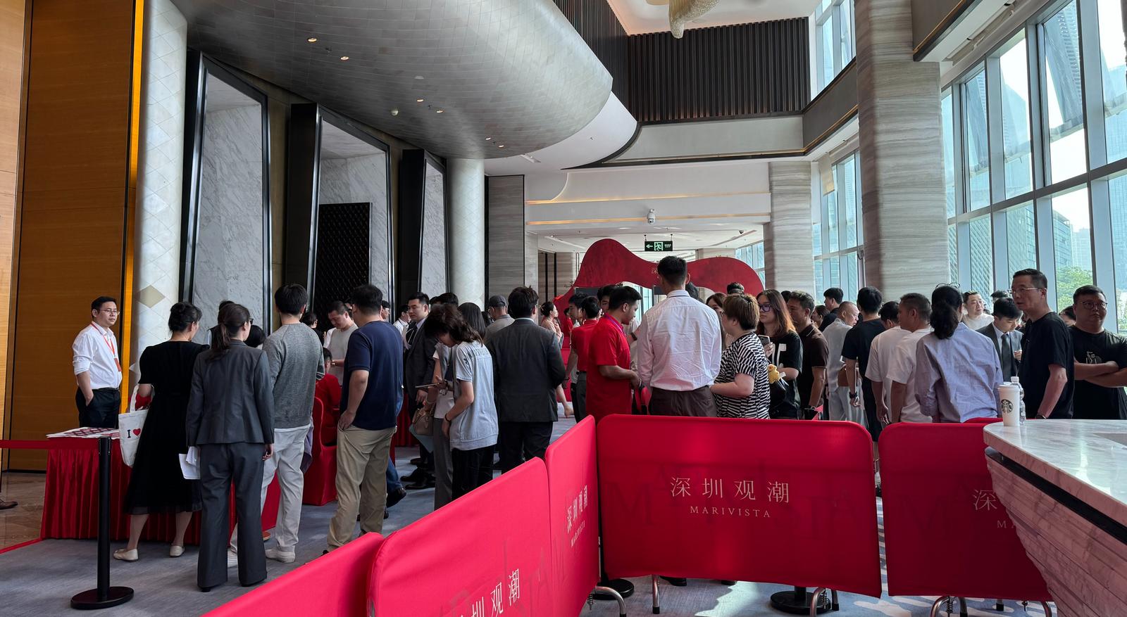 深圳观潮首开热销！建面约257-333㎡头排瞰海大宅去化超8成