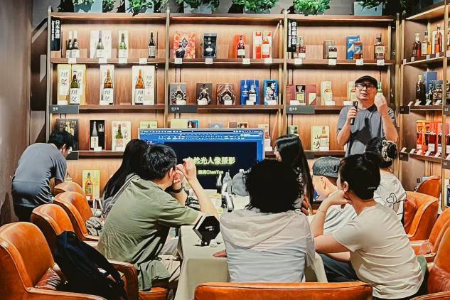 顺电与陈阅视觉联合举办“五一影像节”活动