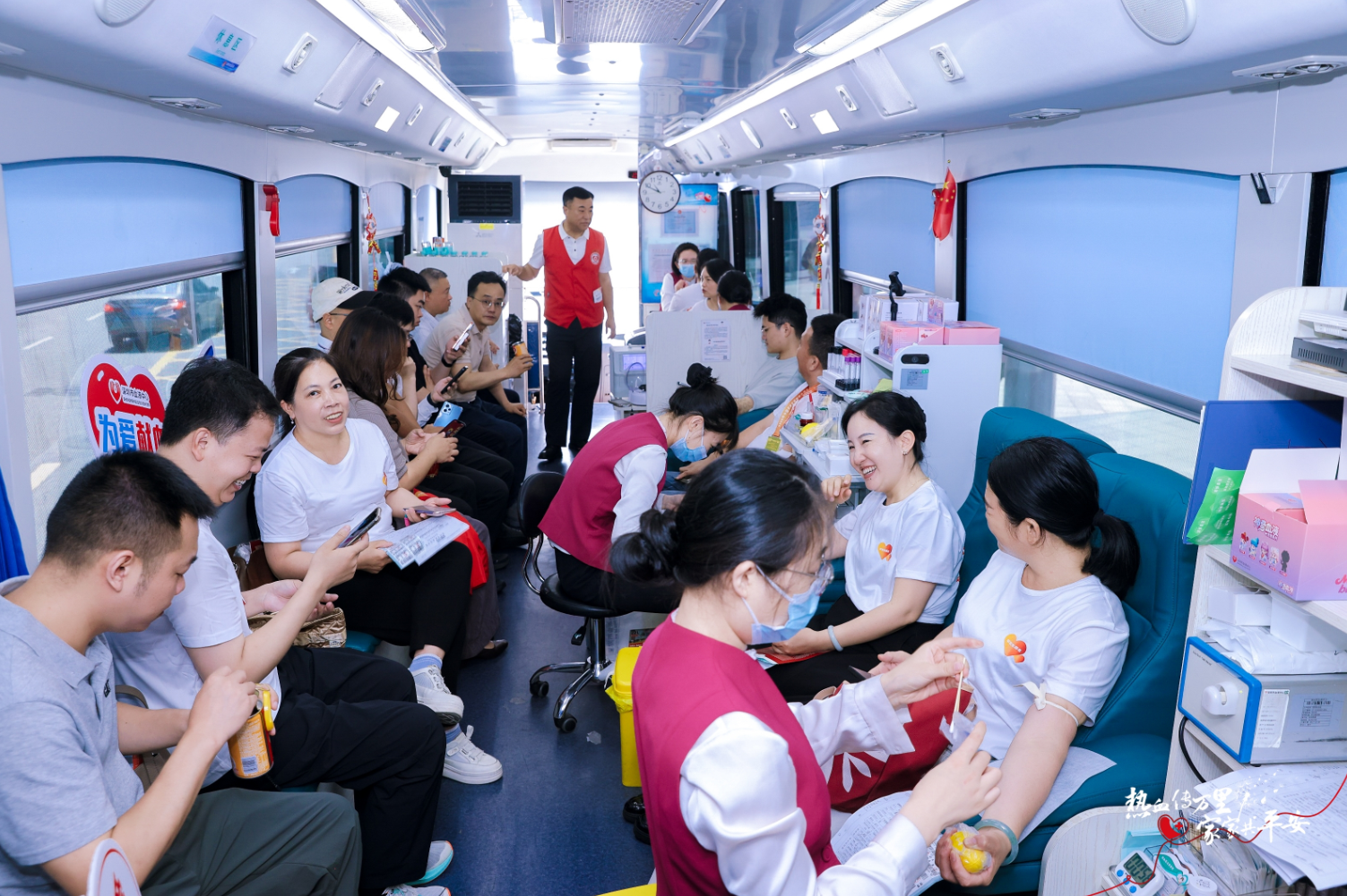 中国平安启动2026年“全国无偿献血志愿者活动” 上年度献血量超178.7万毫升