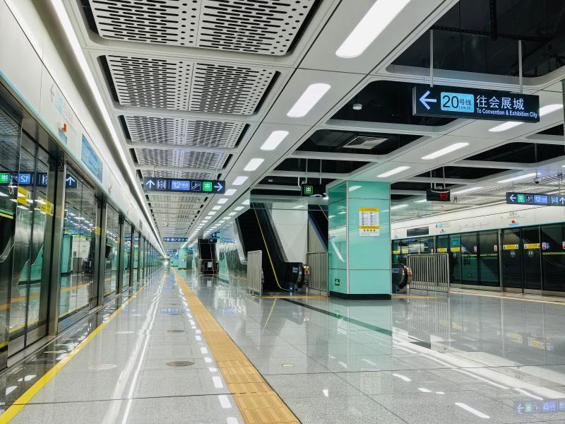 文博会期间深圳地铁加密班次，持电子乘车券可免费乘车