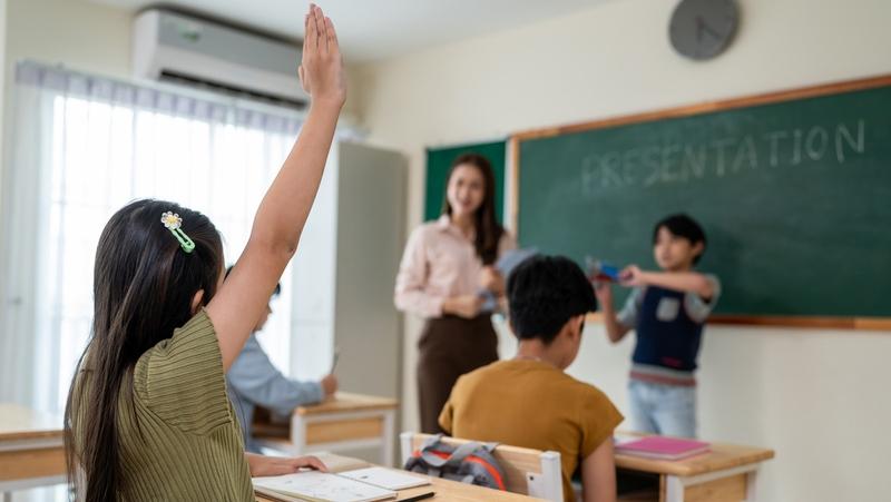 为中小学基本办学条件划底线，教育部等四部门发文
