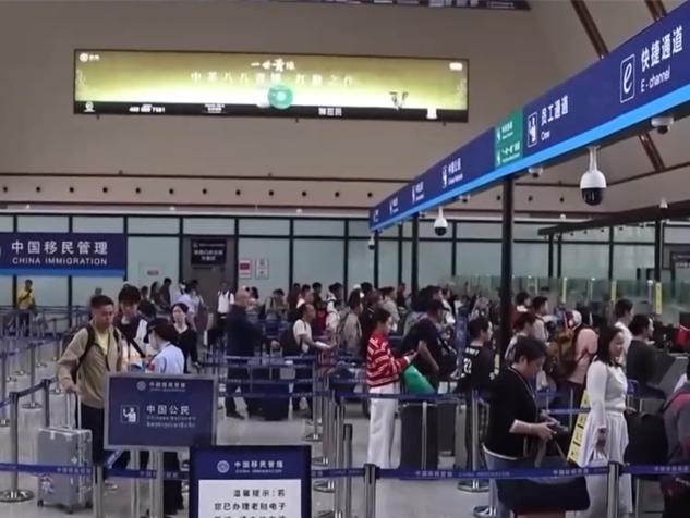 中老铁路累计开行旅客列车突破10万列 为区域经济社会发展注入新活力