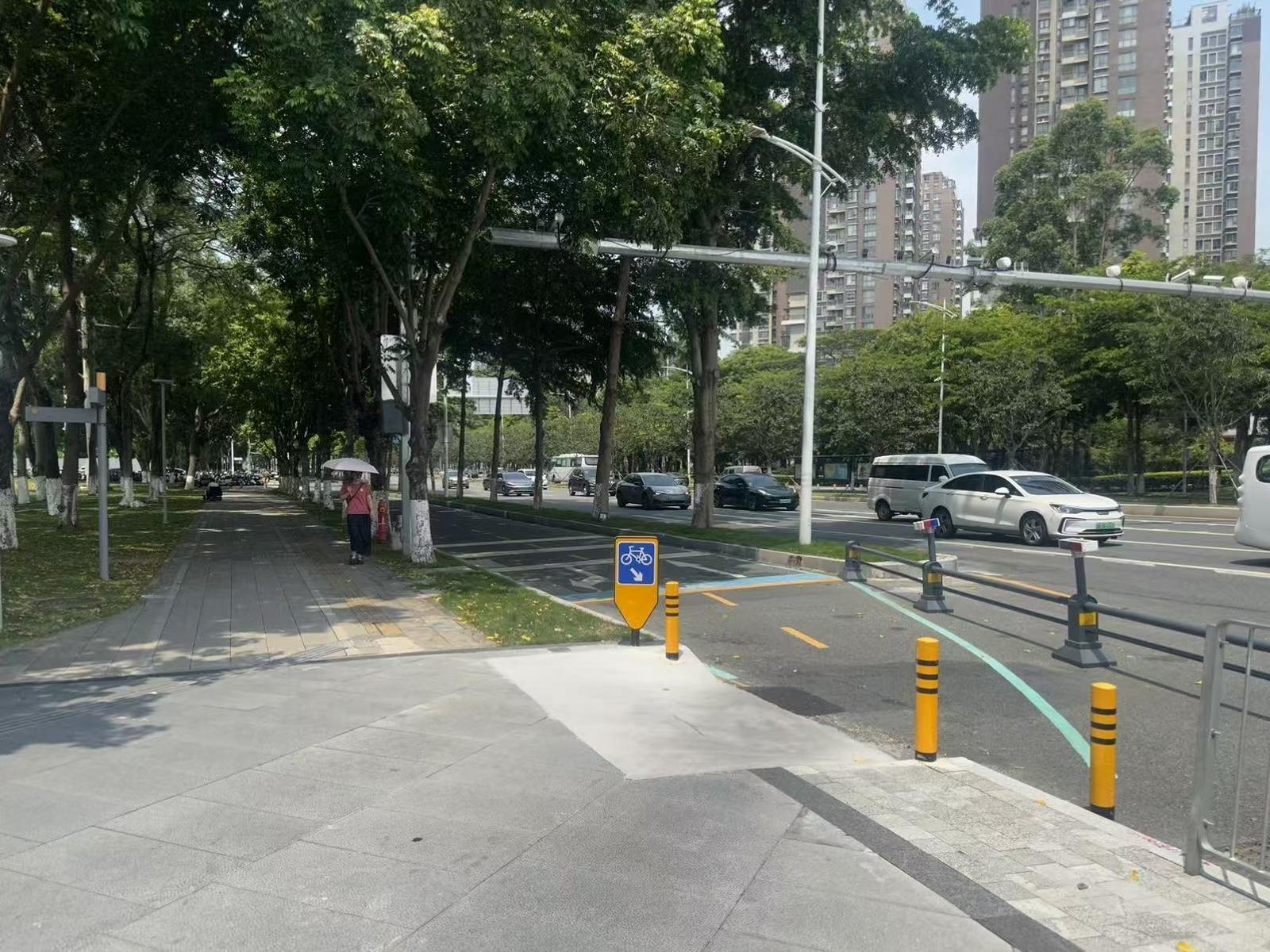 裕安一路(宝源南路以南).jpg 裕安一路(宝源南路以南).jpg