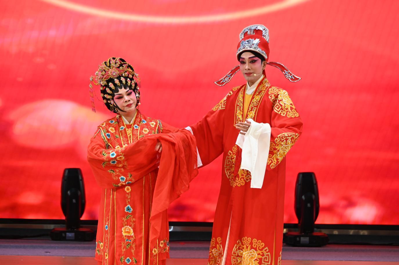 非遗让生活更美好！深职大粤曲展演唱响岭南