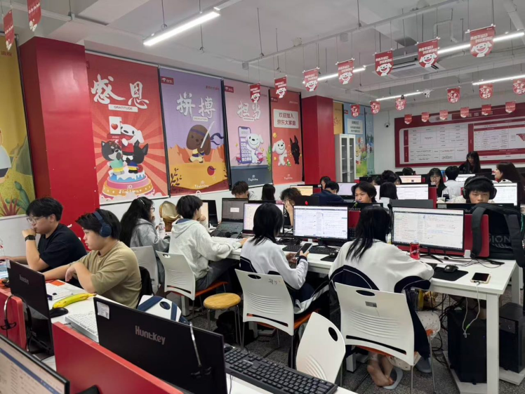 深圳这所技工学校，把京东618大促变成了学生实训课堂