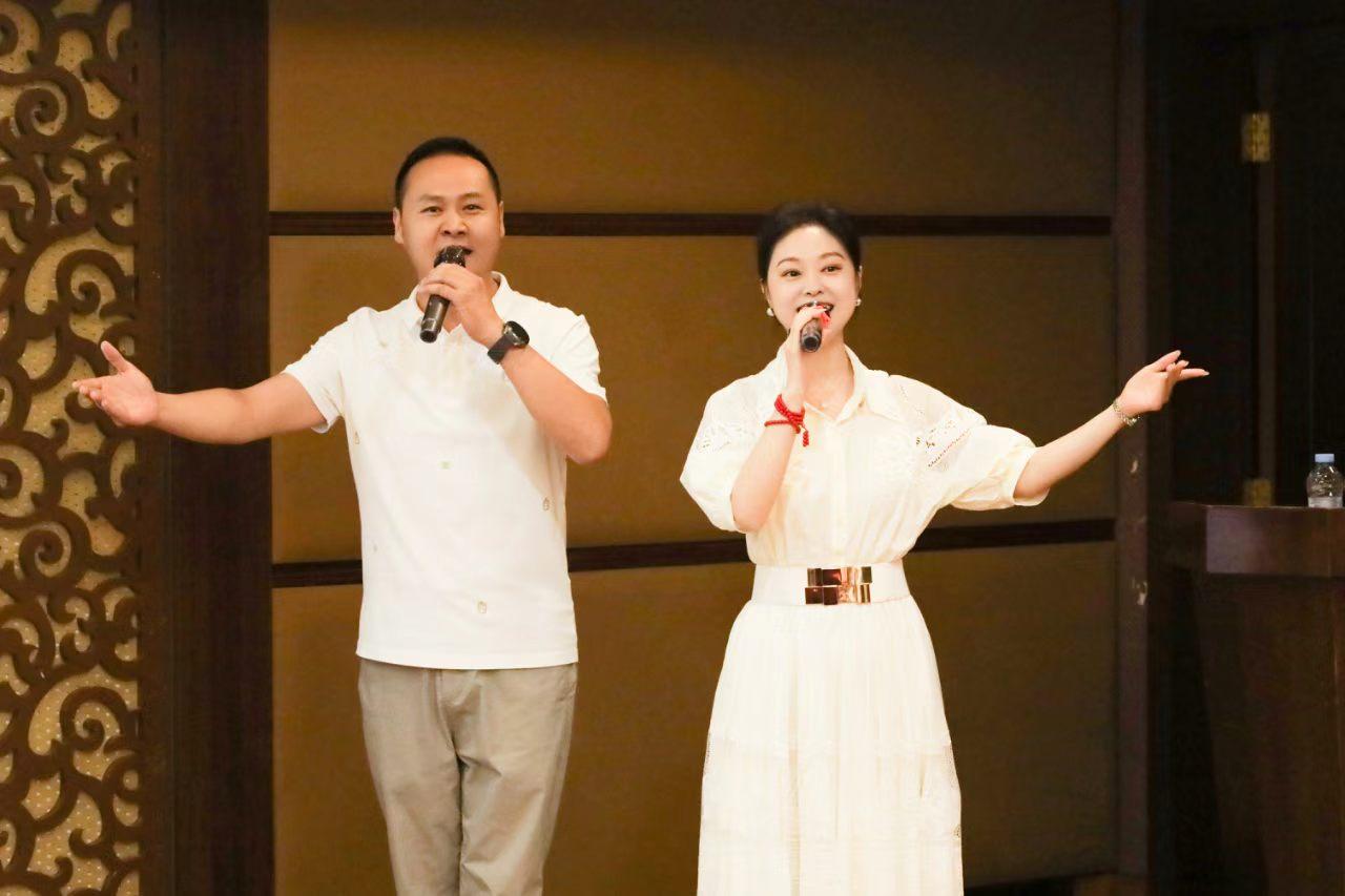 楚风雅韵浸润鹏城 大型原创古装轻喜剧黄梅戏《梅城烟雨》即将登陆深圳大剧院