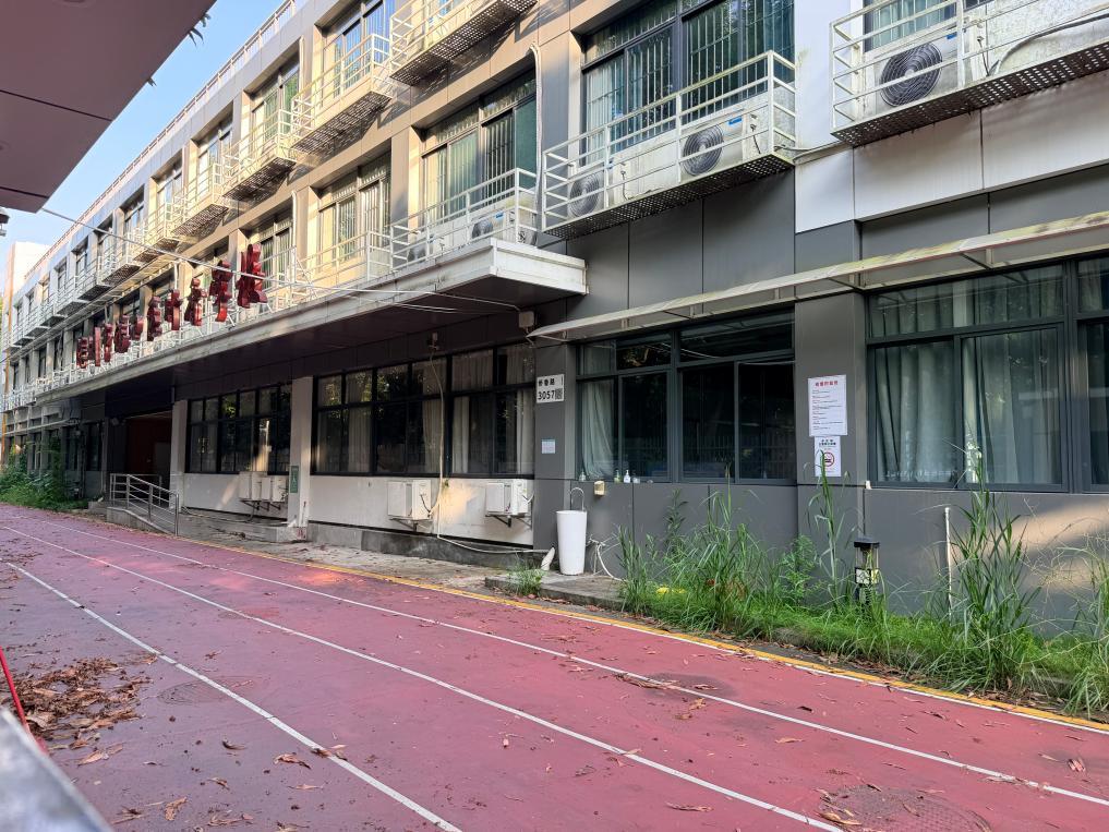 网传福田区竹香学校空置浪费？记者实地探访：正常办学