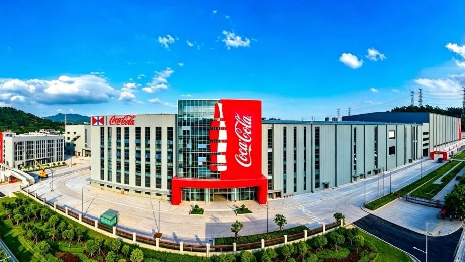 财报透视：中国市场带动亚太销量增长8%，可口可乐上调全年业绩指引