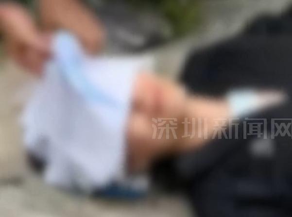 36℃高温！排牙山两名游客中暑倒地，葵涌退役军人红星救援队紧急施救