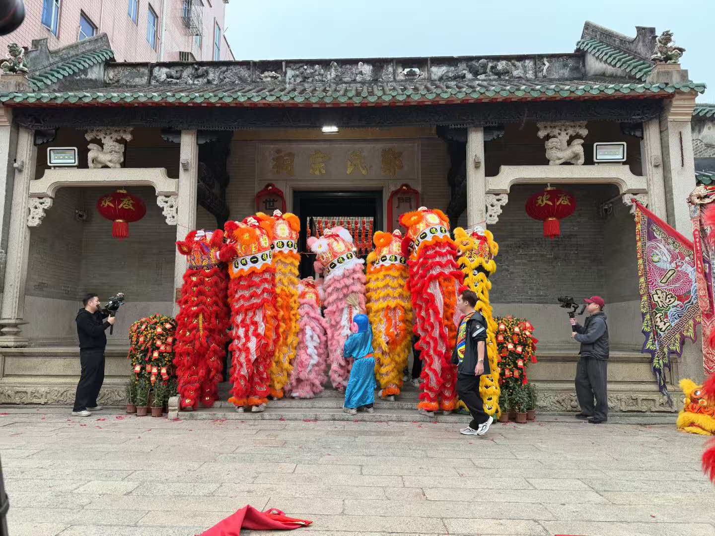 郑氏一德堂醒狮舞.jpeg 郑氏一德堂醒狮舞.jpeg