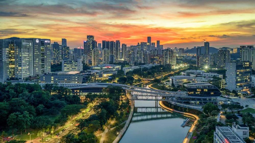 深圳市自媒体协会×深圳大学城｜“π无限·青春派”达人招募启动，邀你记录25岁大学城！