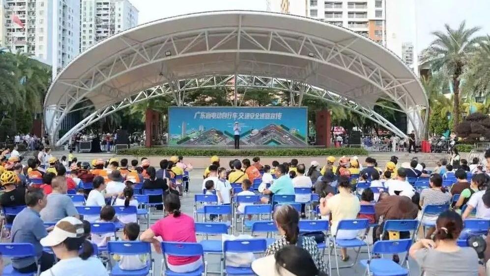 电动自行车交通安全巡回宣传福田专场热闹开启