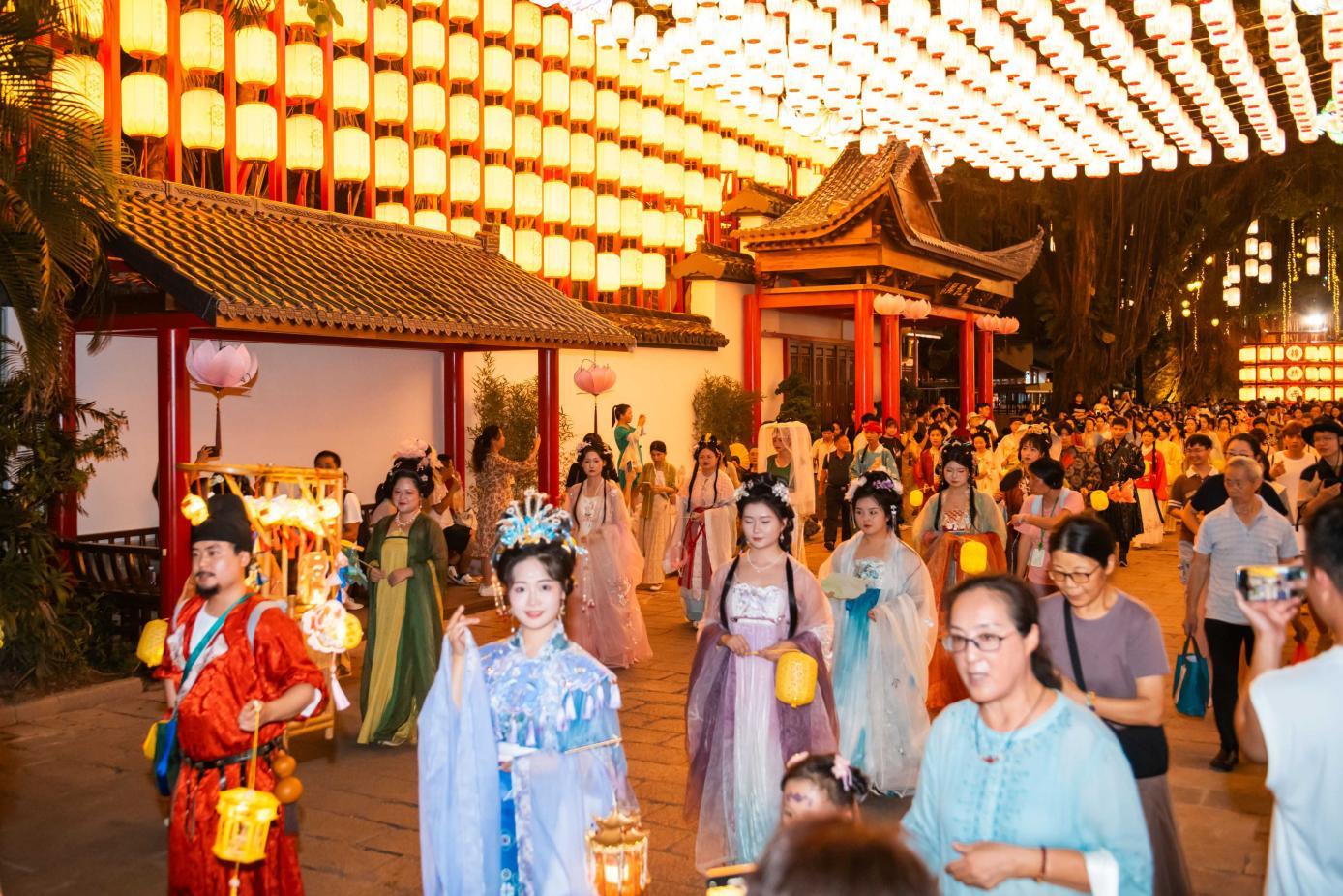 中秋国庆喜相逢！深圳锦绣中华“晒秋”点亮黄金周