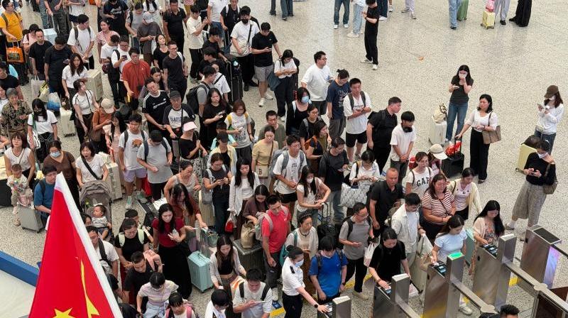 深圳铁路中秋假期客流超220万人次 深圳北站坪山站单日旅客发送量创新高